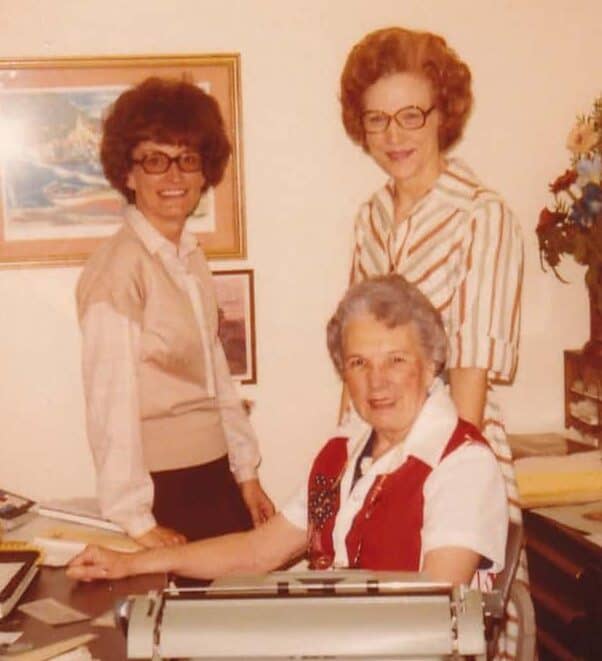 Photo of Judy Webb, Betty Northcutt and Mrs. Hanna
